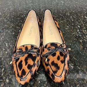 Talbots slip on leopard print shoes. Like new. SZ 7 1/2M